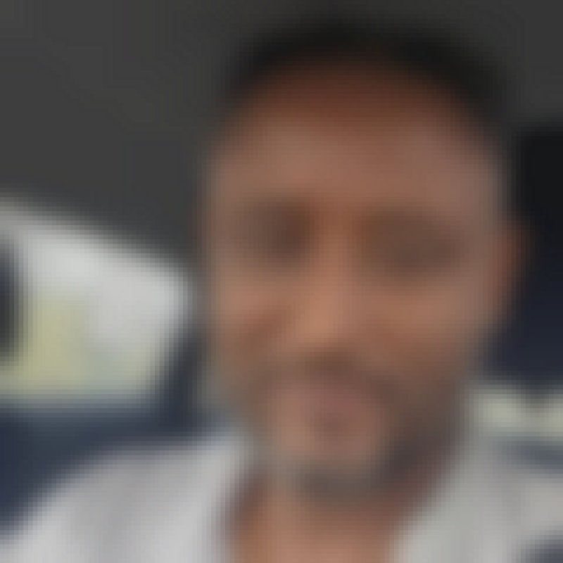 Mele, 44, Seika