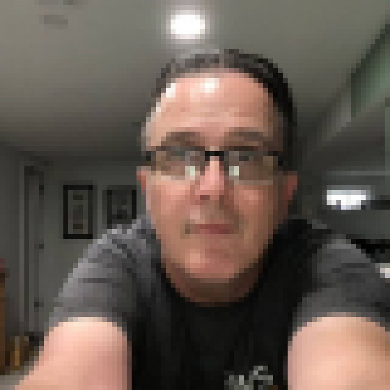 Thomas, 36, Canada