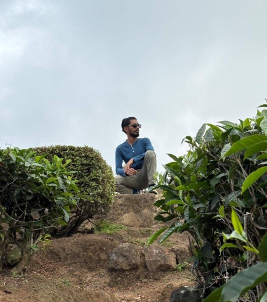 Shaah, 20, Yian