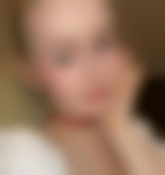 Frieda maya, 27, United States