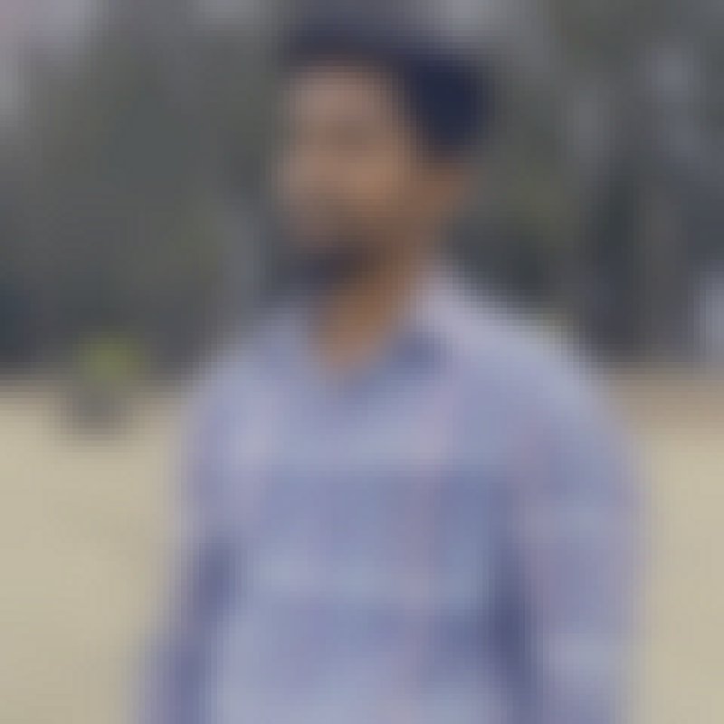 Monir, 29, Kenya