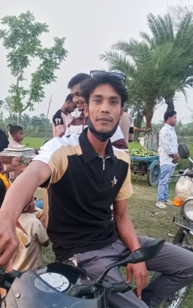 Niloy, 32, Chailaha