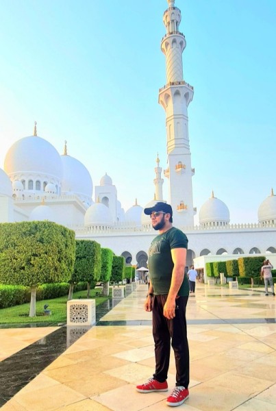 Hossain Mohammed, 44, Cote Divoire