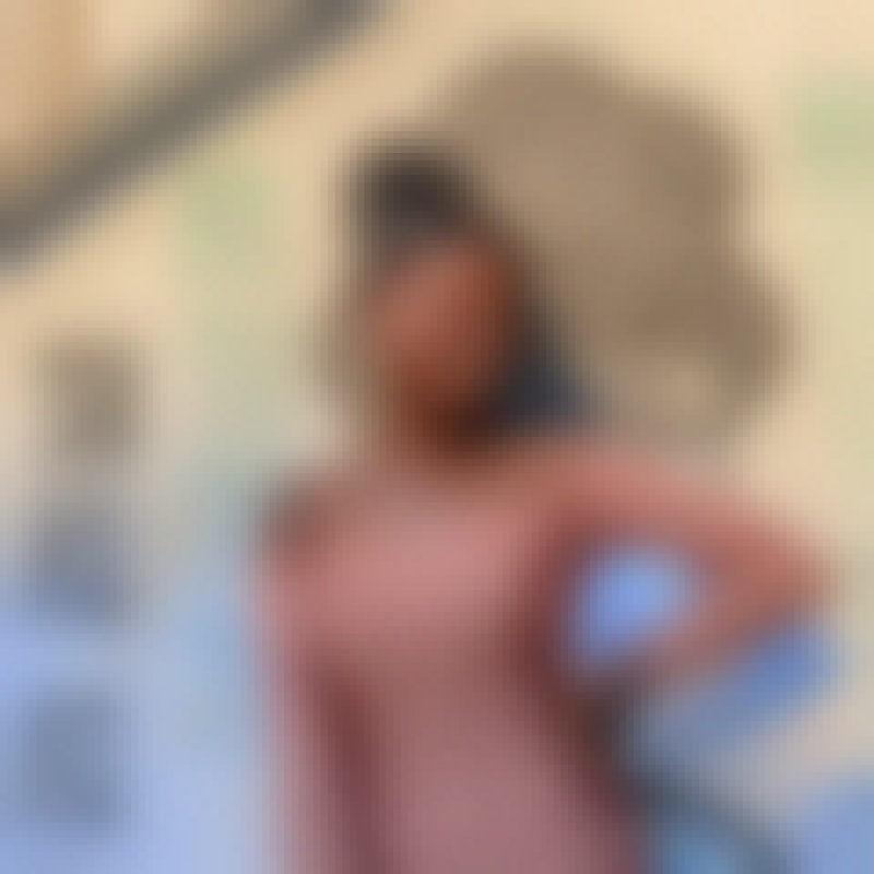 Marie Régina, 20, Egypt