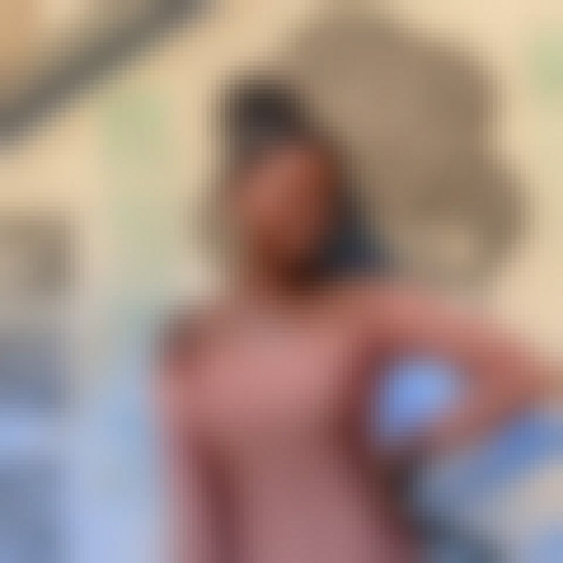 Marie Régina, 20, Munger