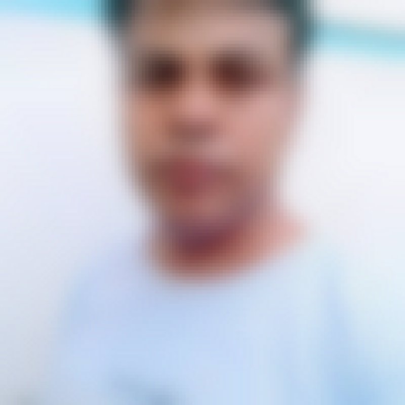 Milon, 33, Tunisia