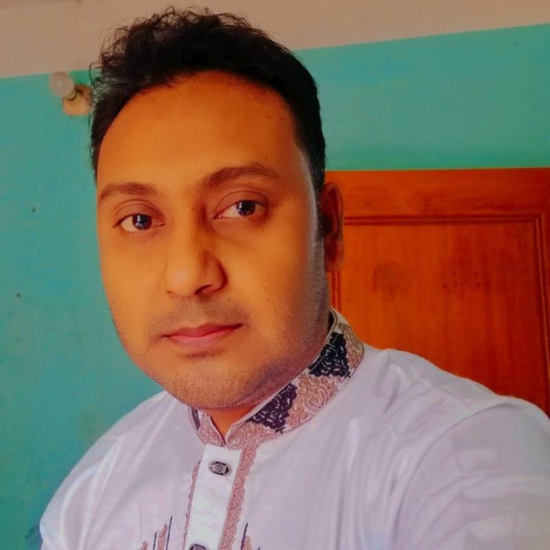 Nur, 28, Minja