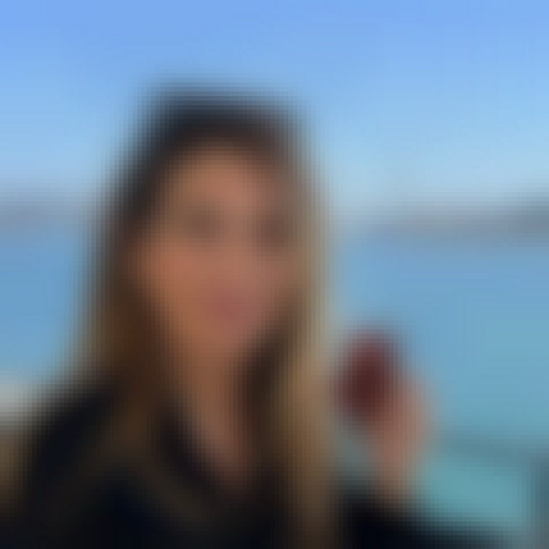 Selin, 35, Madagascar
