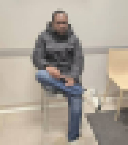 Tonnyy, 32, Namibia