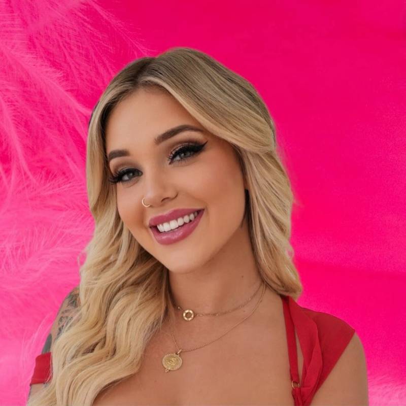 Alex, 31, Basti