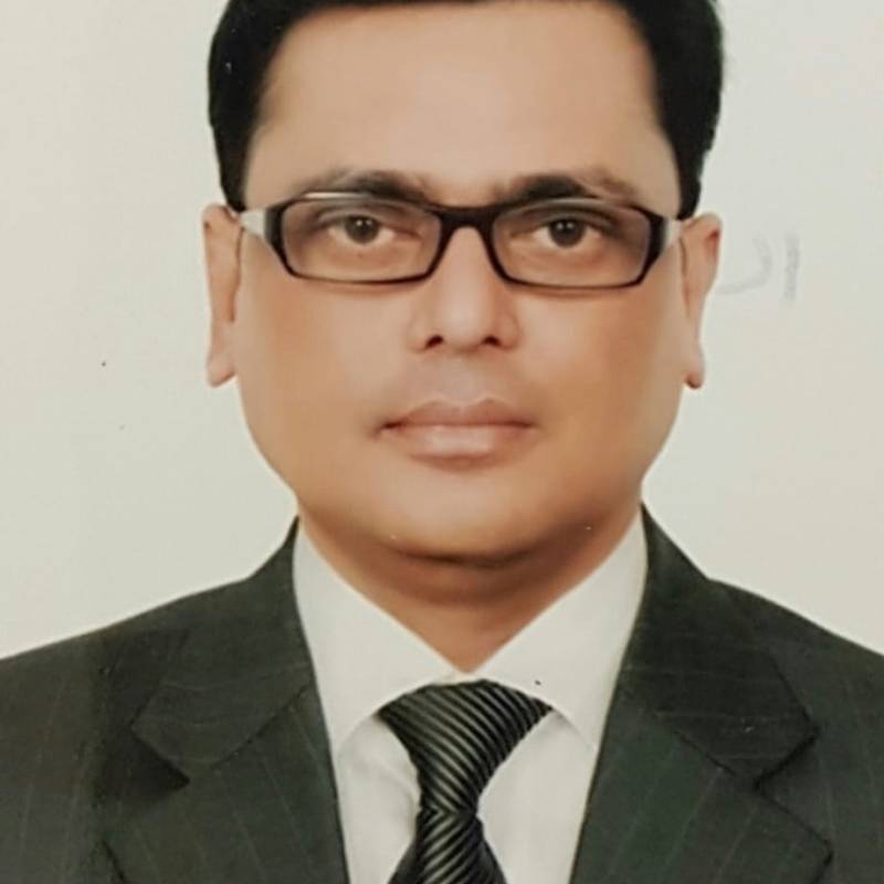 Kawshik, 44, Ramn Santana