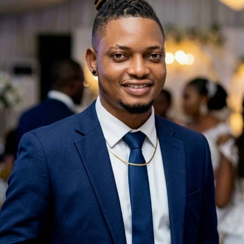 Prince, 40, Bisignano