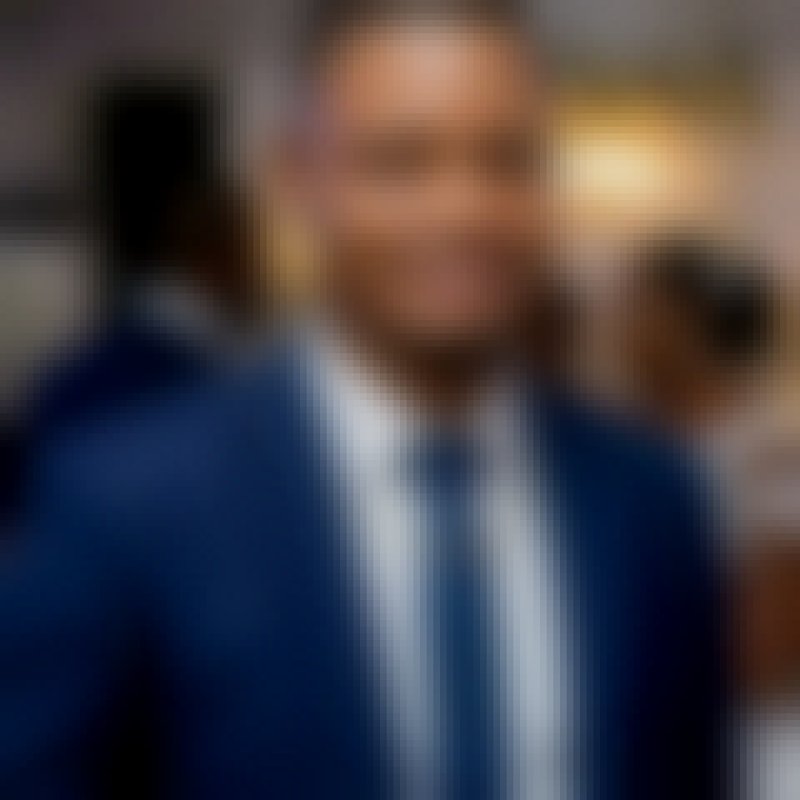 Prince, 40, Neunkirchen
