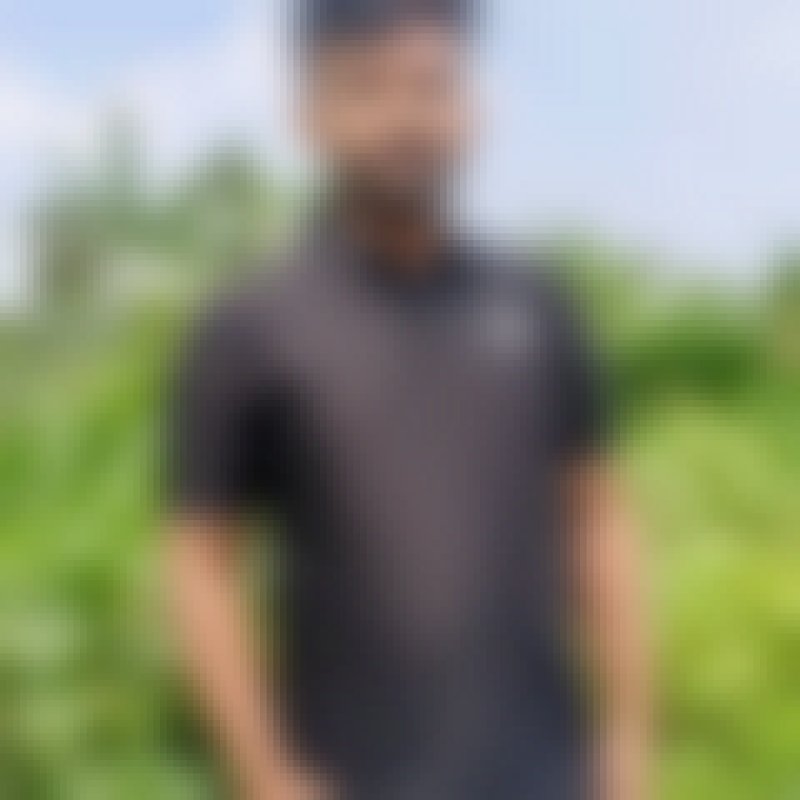 Hasibul, 29, Pakistan