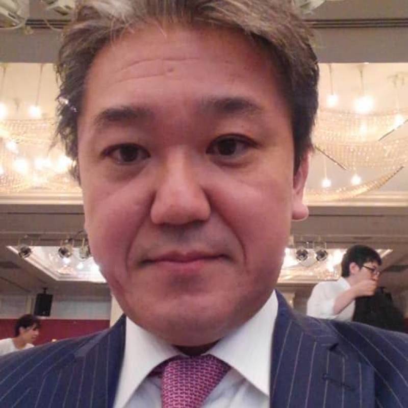 zhang, 55, Yui
