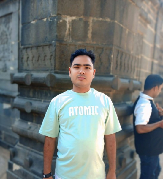 Arif, 27, 25 yvack b5 z130
