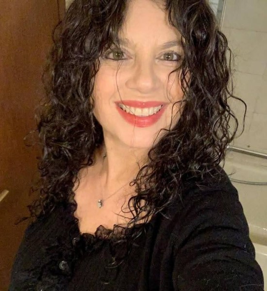 Sandra, 38, Central African Republic