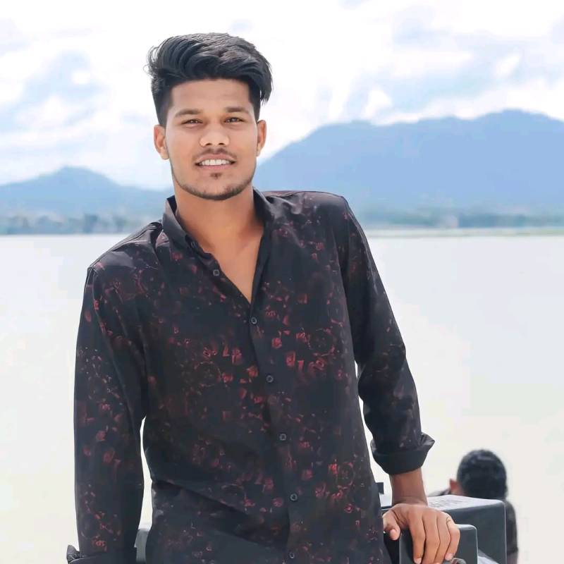 Bijoy, 26, Zwijndrecht