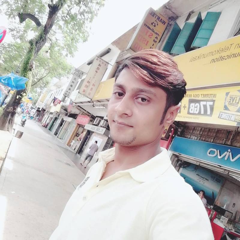 Akash Khan, 24, 25 nh b8 z120