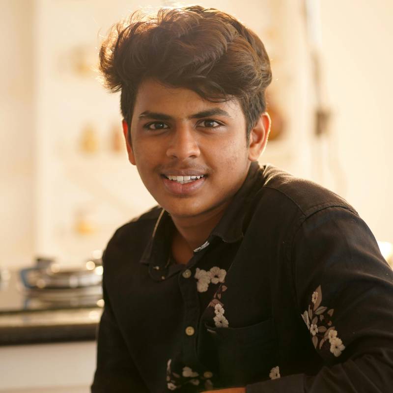 Jay, 21, Lexington