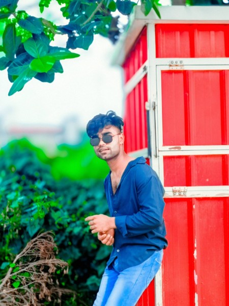 Akash Ahmed, 25, 25 anartn b2 z130