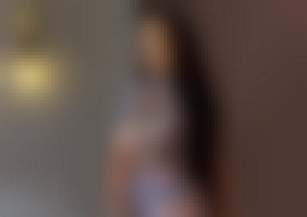 Sandra, 35