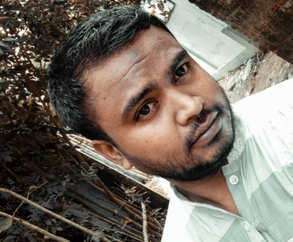Quamrul Huda, 33, 25 adurai b7 z120