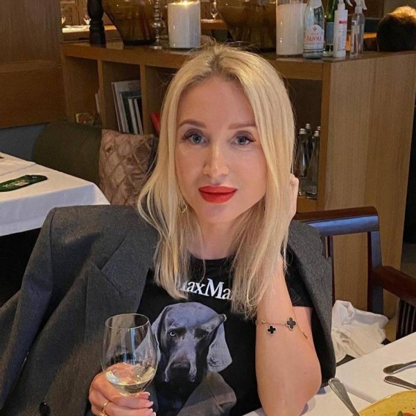 Ilona, 42, 25 akwood b9 z100