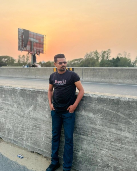 Yousof, 24, Mulanay