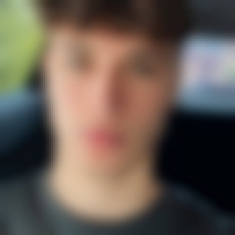 Alice Cooper, 25, Mittweida