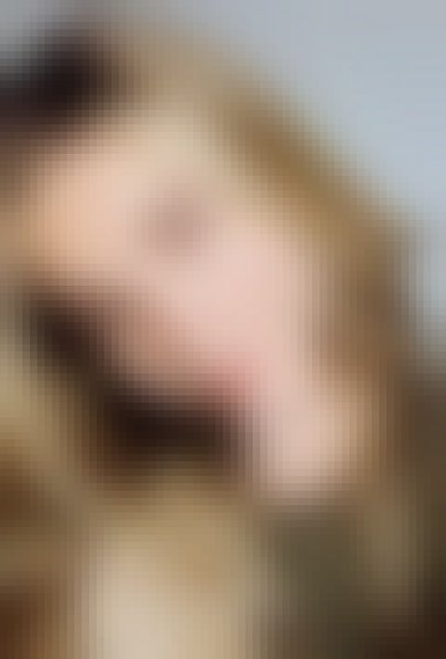 Angela, 31, Coln