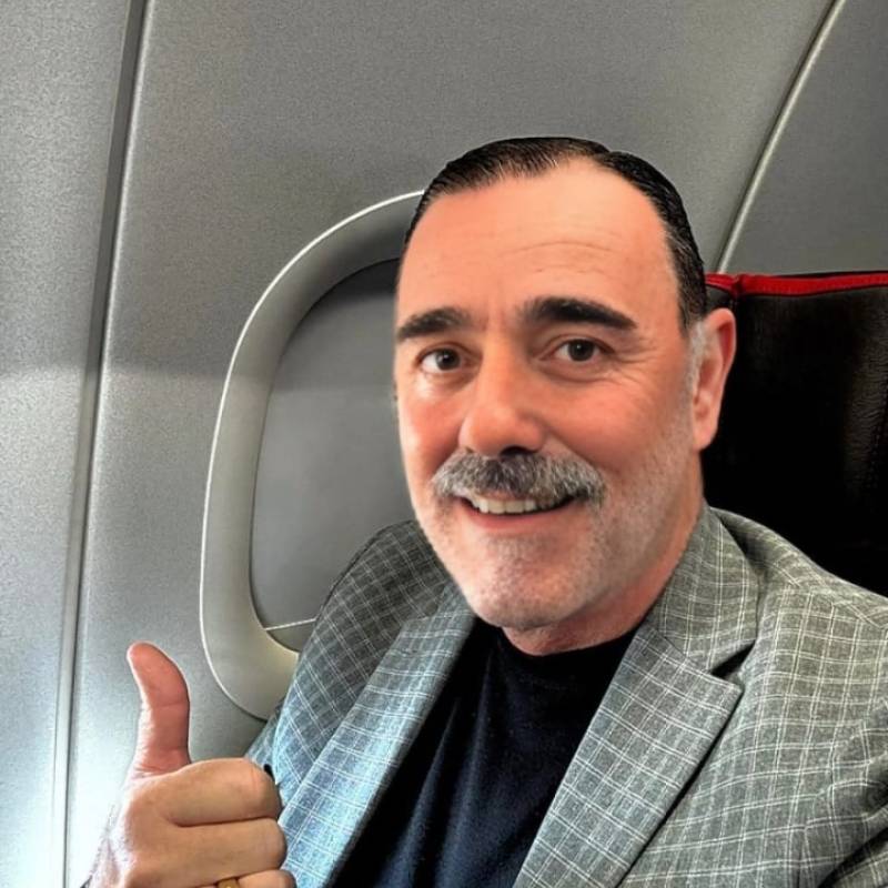 Andrei, 63, Raje