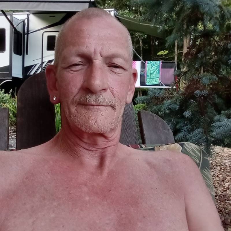 Dave, 60, Shabeellaha Dhexe