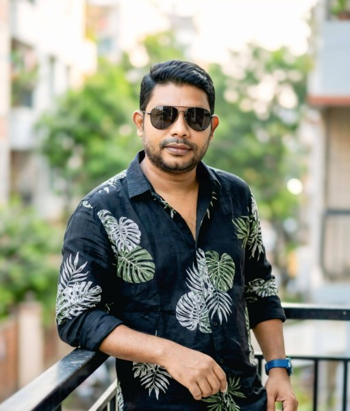 Ishan, 32, Labhgaon