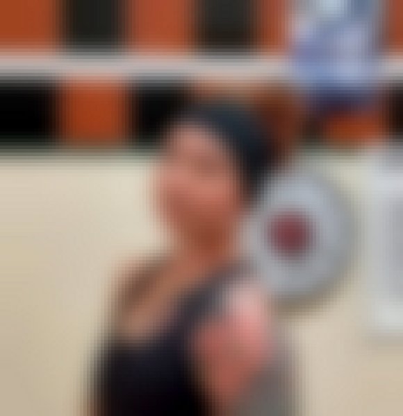 Sherry Williams, 34, Dressia