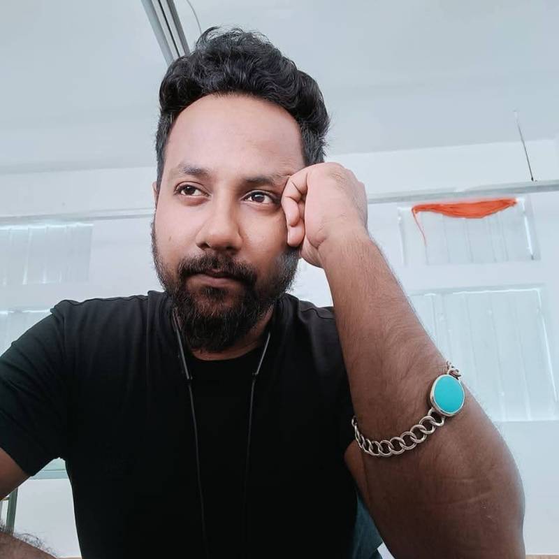 Ariyan khan, 29, Tempio Pausania