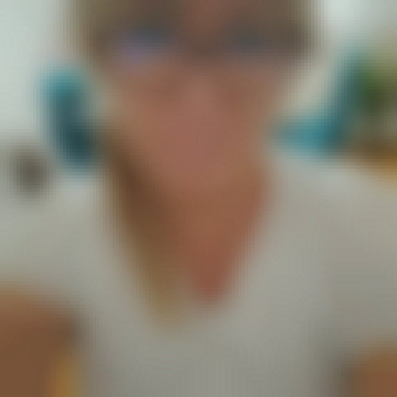 Joy, 51, Goma