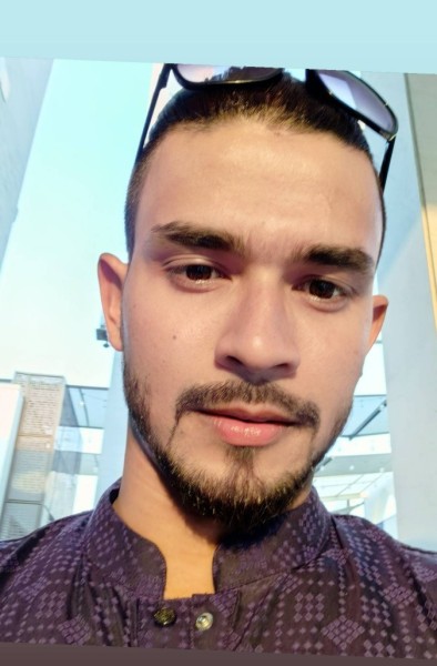 Rony Hasan, 26, 25 oreni b2 z130