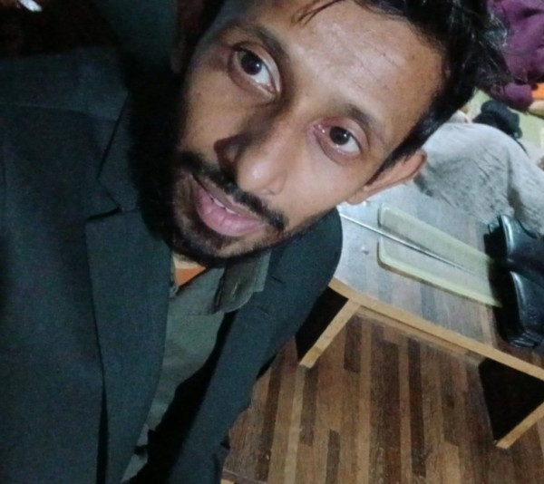 Arif, 34, Nizmbd