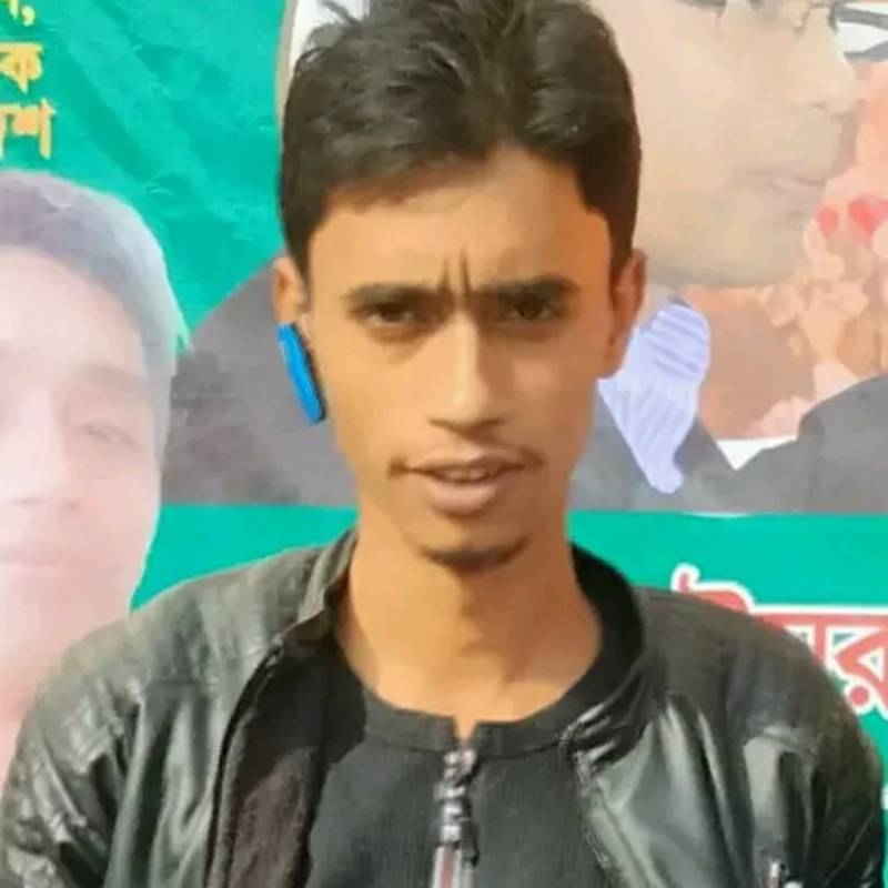 Mohammad imran, 26, 25 eachwood b6 z100