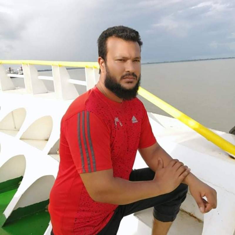 Arif Khan, 29, Papenburg