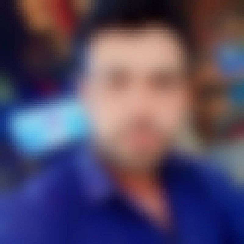 Mostafa, 28, Togo