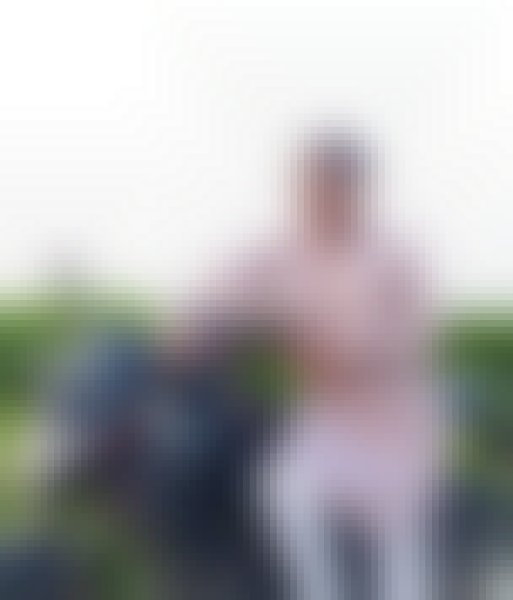 Himu, 27, Kirkland