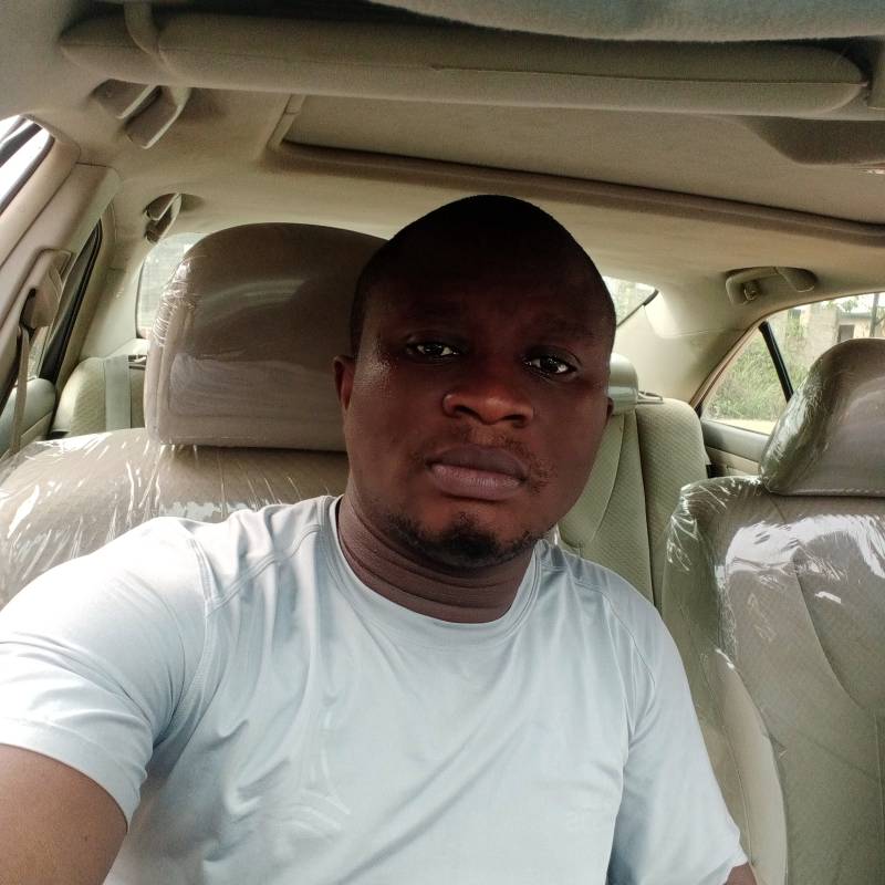 Basi, 40, Mahasolo