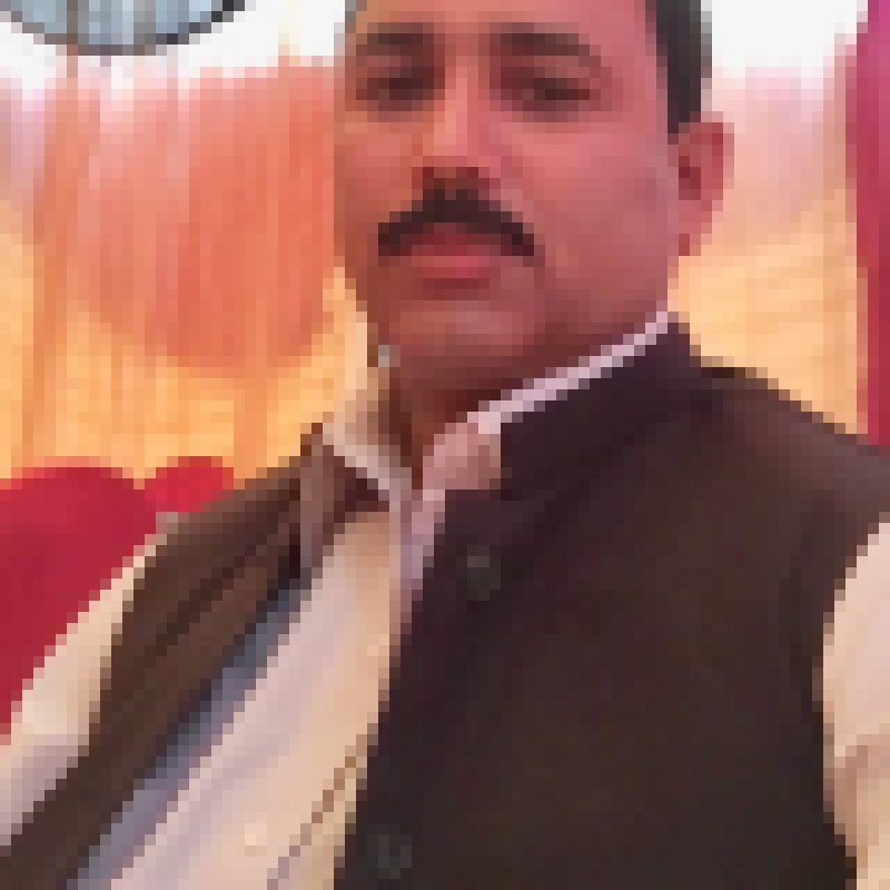 Umar, 28, Polack