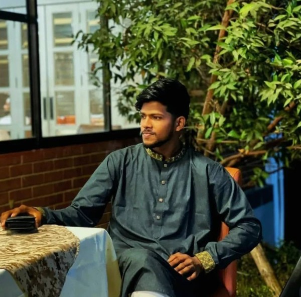 Mehedi Hasan, 28, Warangal