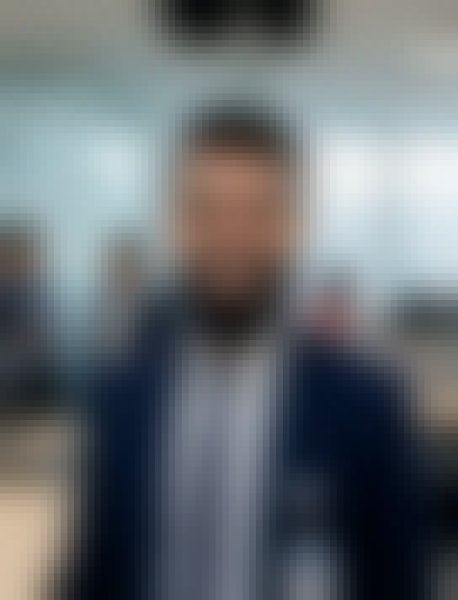 Ahmad, 30, Oyama