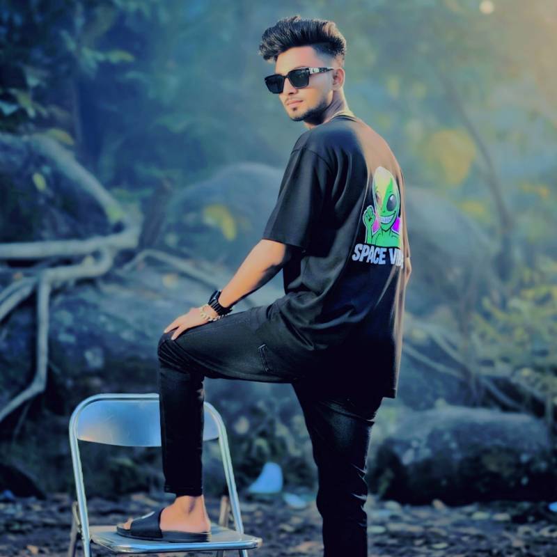Rakibul Hasan, 21, 25 stcourt b7 z130