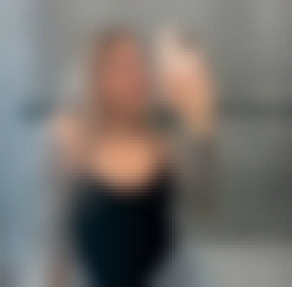 Julianna, 41, Ghana
