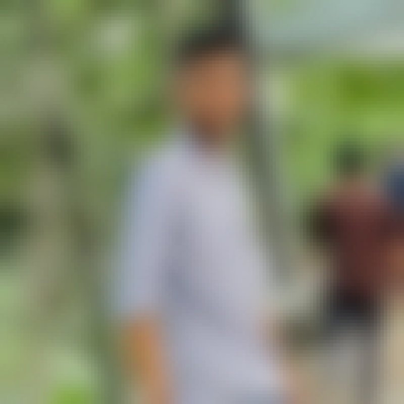 Walid, 23, Canada